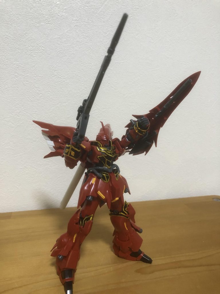 シナンジュVSユニコーン–2枚目/制作者：平良野アロウ