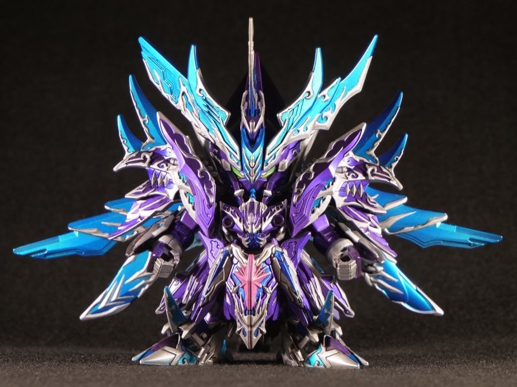 チャームポイントはフロントスカートのピンクの⭐️です。