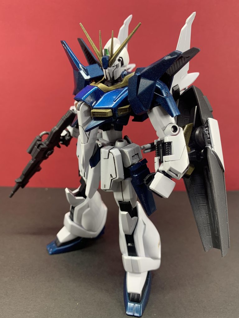 青と黄色はメタリックで塗装しました