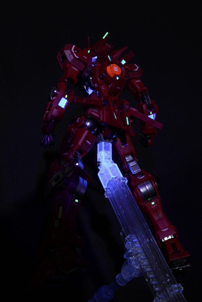 GNドライヴのみエナメル蛍光レッドで。