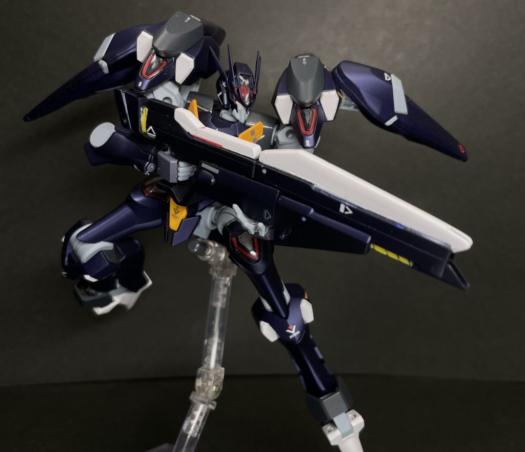 射撃ポーズ連結も一部差し替えですが再現してます