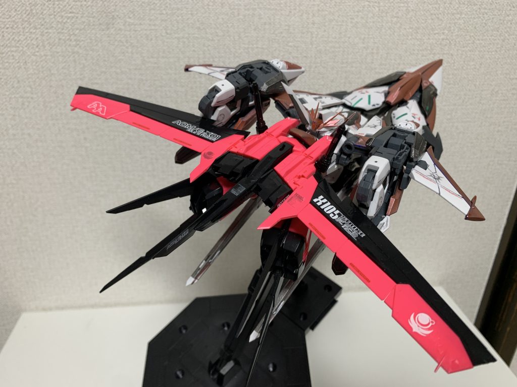 ストライカーパックはもちろん先日投稿したエクリプスガンダムにも取付できます(≧∀≦)!