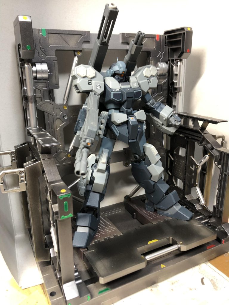 完全パチ組み、ジャンク購入したジェスタキャノンを乗せて。…何故か1番雰囲気が良い気がします。www