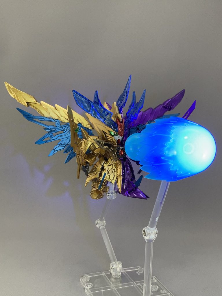 ・メガ・ポジトロン・クラッシュ！エフェクトはフィギュアライズスタンダードのかめはめ波から。今回蛍光カラーを初めて使いましたが、とても強く光りますね。