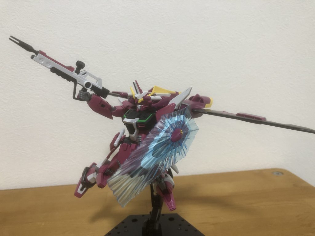 ギミックや付属品豊富であれもこれも撮りたくなりますね。