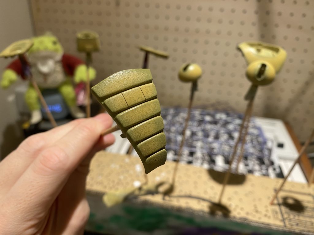 端部は暗くグラデーションにしました。