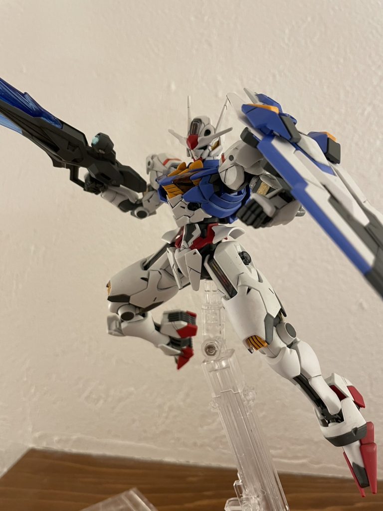 いつも通り缶スプレー全塗装と筆塗りです！