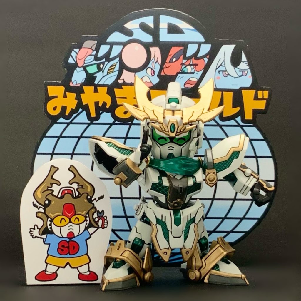 ●あそびかたこうやって遊ぶよ！※プラモデルの瞳はCG加工です