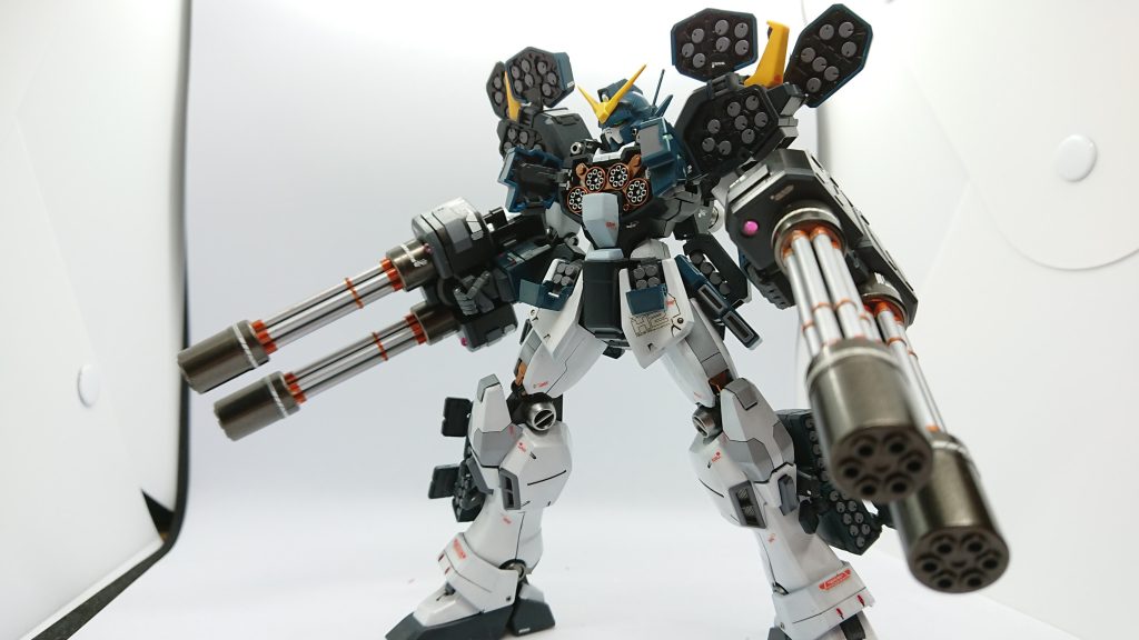ガンダムヘビーアームズカスタム–4枚目/制作者:chi-tan