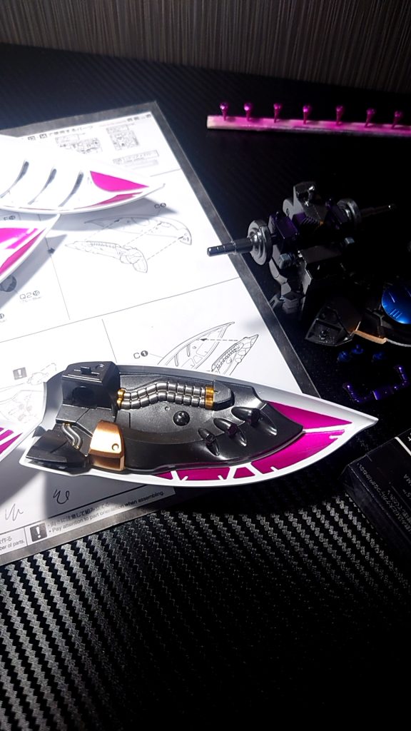 肩アーマー中もちゃんと塗り分けアンドキャンディ塗装