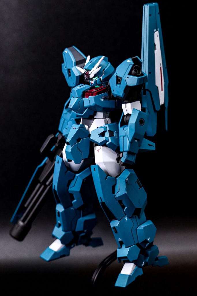 ドシッとしたスタイル凄く好みでしたが首1mm延長、腰2mm延長しました。その他ディテールアップしてます。