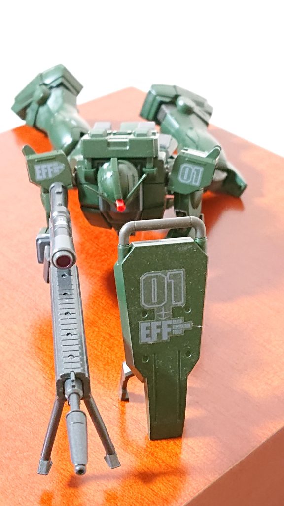 寝そべって狙撃の図。転けた見たい……( ノД`)…あまり上手くポーズが決まりませんでした…