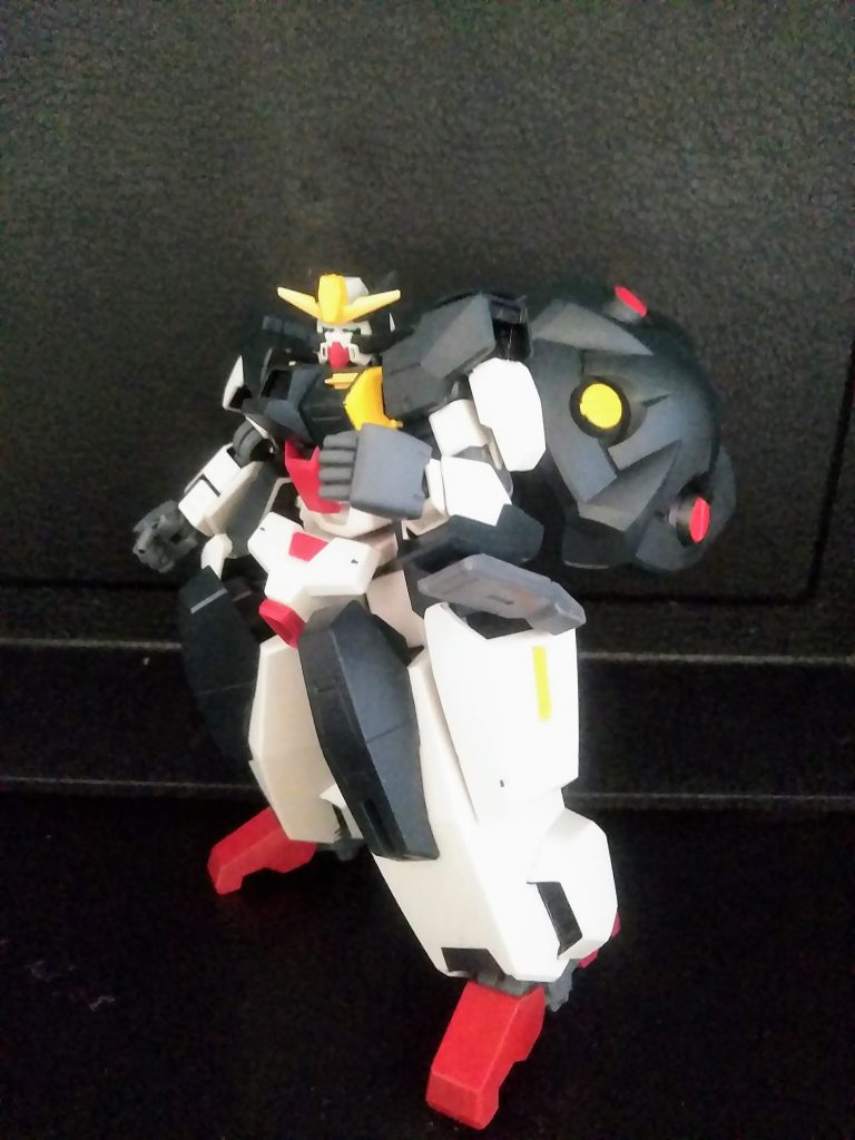 この子は『アルゴ・ガルスキー専用機』　　『ギガボルト ガンダム』