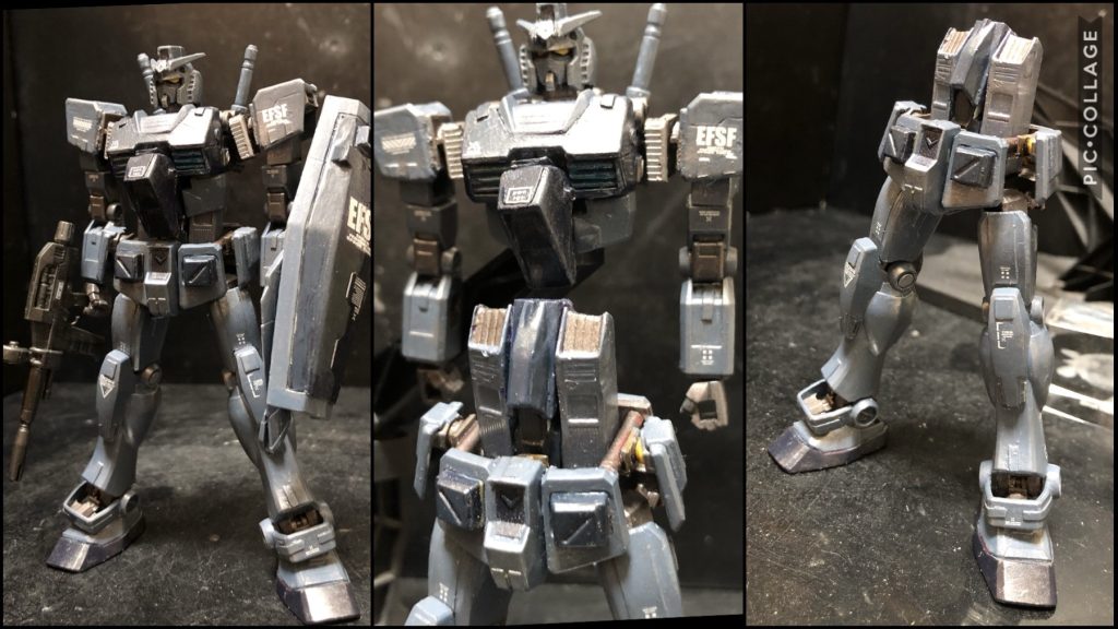 ではAパーツを分離しましょう。分離したAパーツを可変させていきます。この可変はいわゆるZ系可変です。首を収納して腕を畳んでー。今回は頭部の収納の為、そのままだと干渉してしまうアンテナブレードの接続角度を変更。コンパクトに。コレでスッと本体内部に収納できます。頭部に一本プラ棒が入っており、ポリキャップで支えながらスクロールさせます。その棒がBパーツに差し込める様になってます。