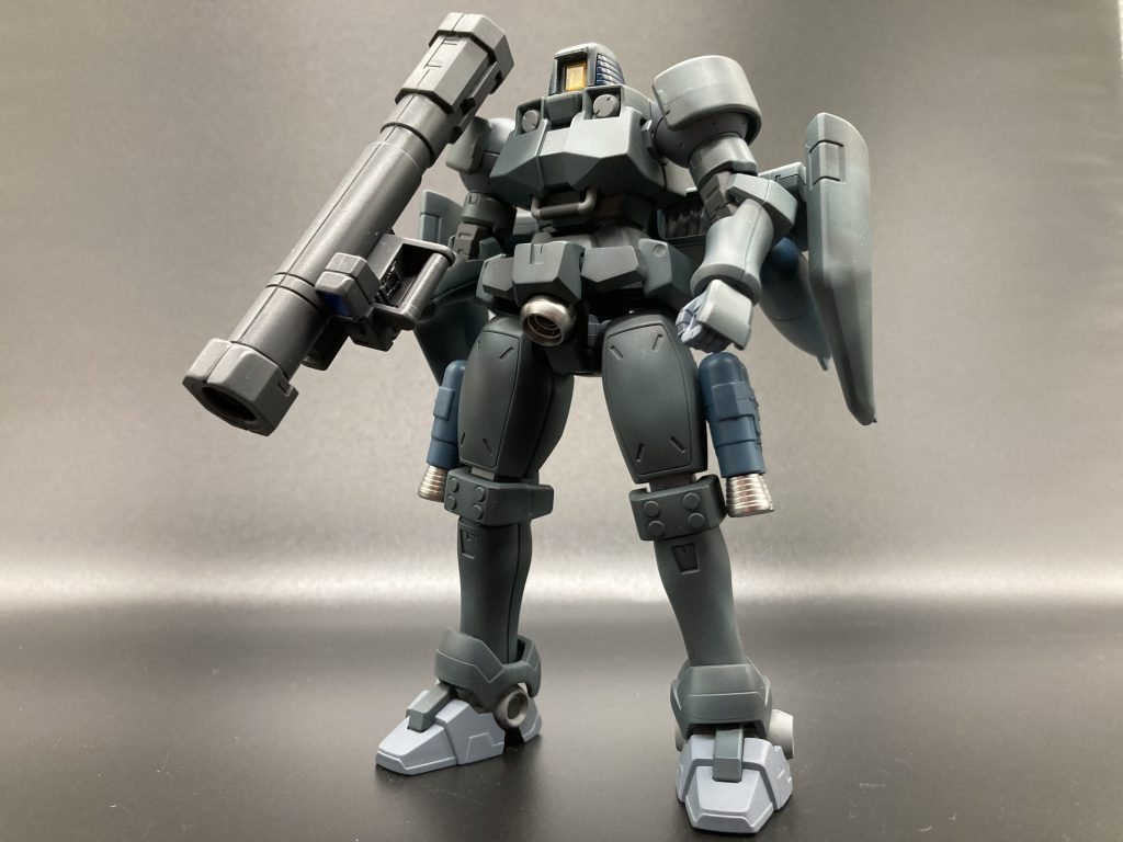 洋上迷彩風(飛行ユニット・バズーカ装備)配色は気に入っています。