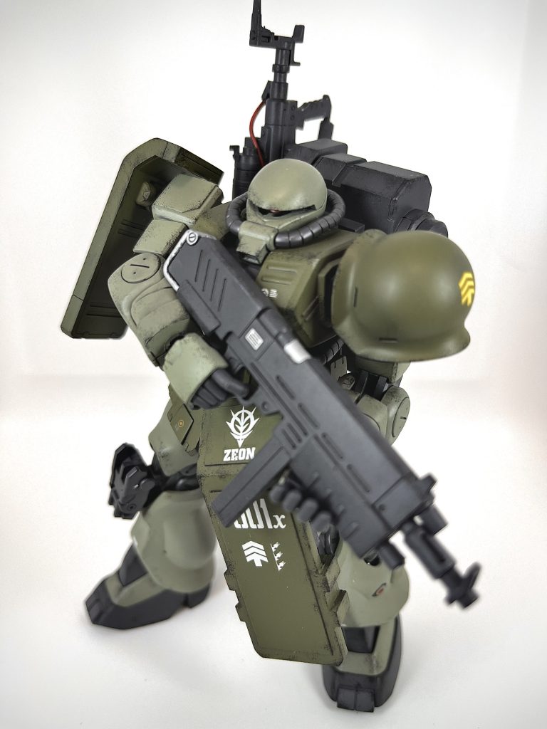 デカールは控えめに。そしてウェザリングもあまりしない様にしたつもりでしたが‥‥ちょっと濃くなってしまいました‥‥