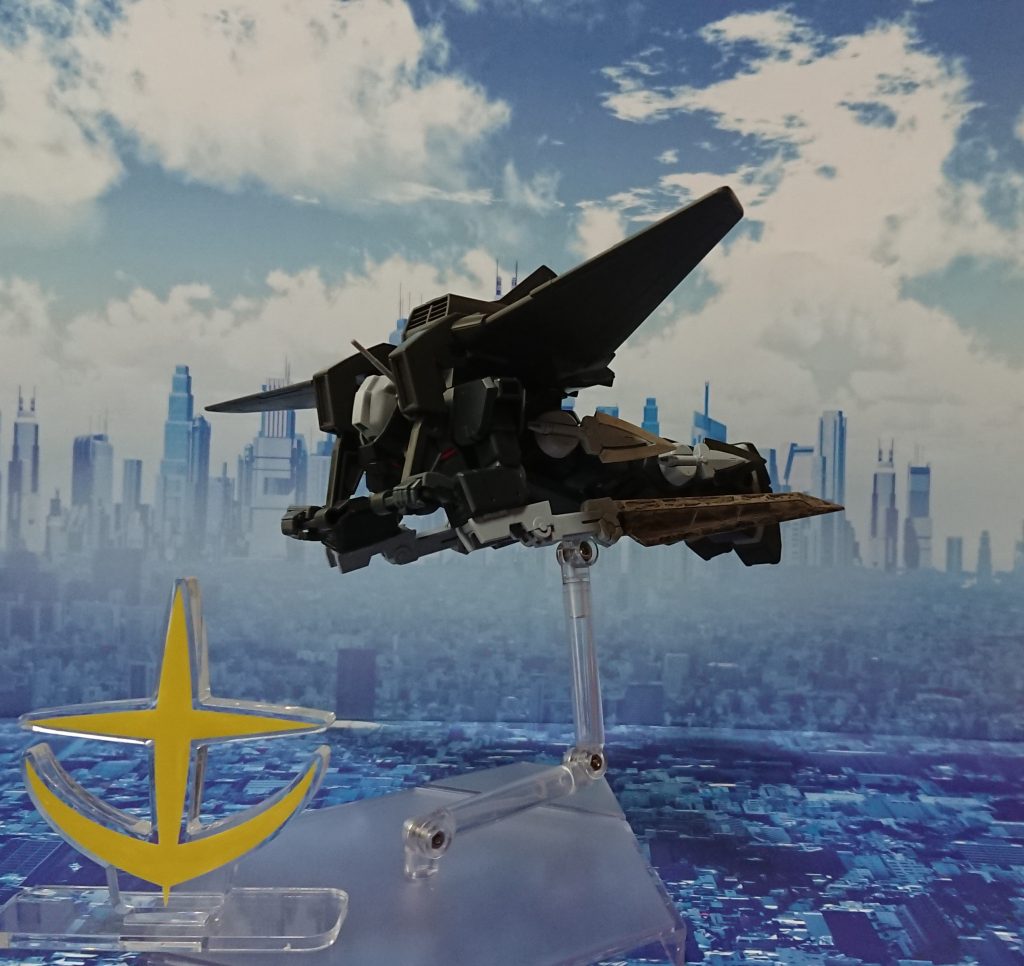 いつか、日の当たる場所を翔ぶために。