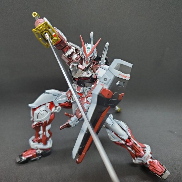 赤塗装が残念なアストレイ