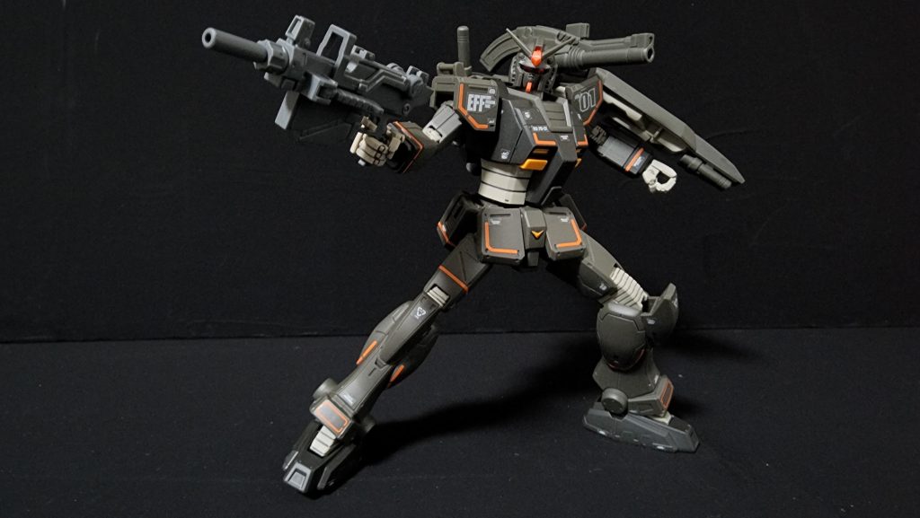 HG 局地型ガンダム(北米戦仕様)–3枚目/制作者：エヴィン