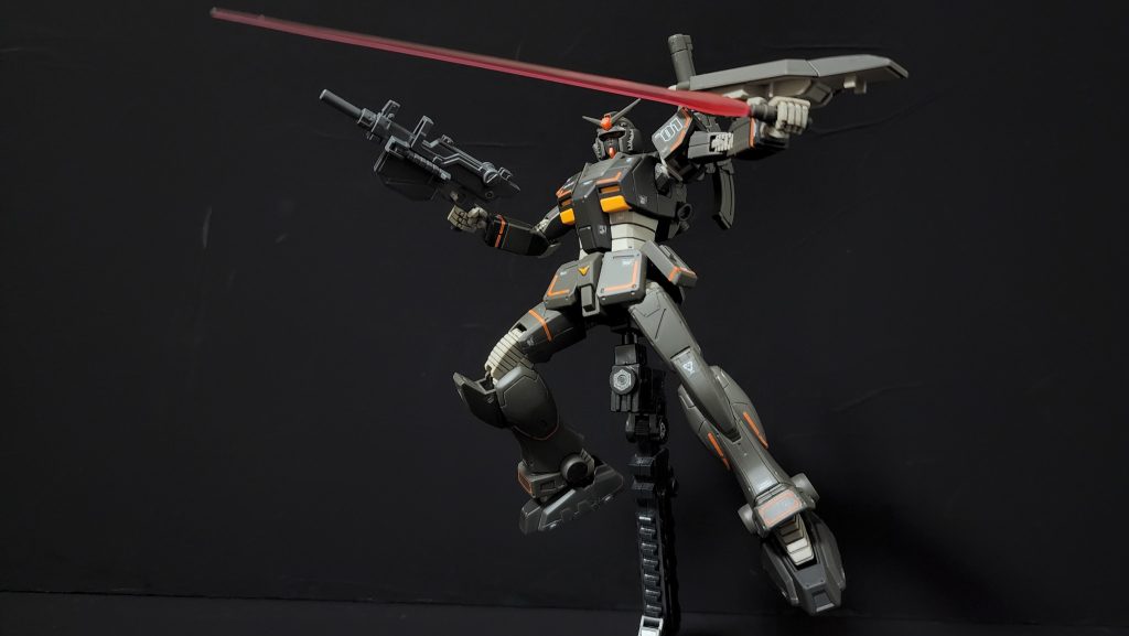 HG 局地型ガンダム(北米戦仕様)–5枚目/制作者：エヴィン