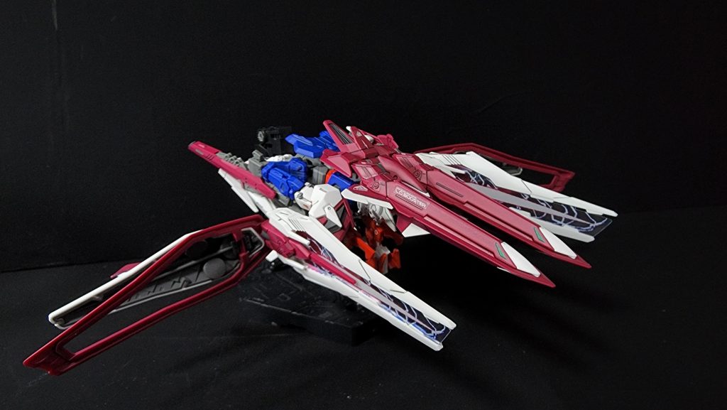 HGAC ガンダムエルオーブースター–3枚目/制作者：エヴィン