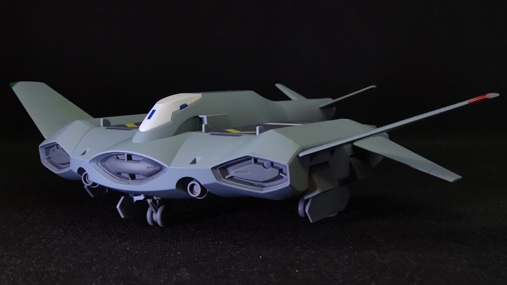 ちゃんと着陸脚も格納可能なのが良いですよね。