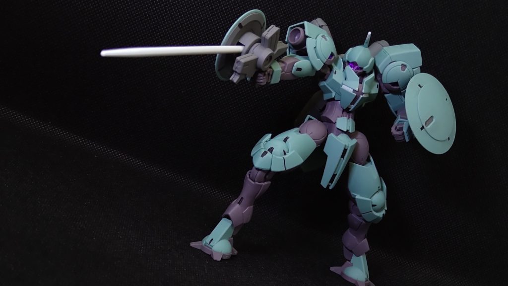 武装も独特だし、嫌いじゃないんですけどね。