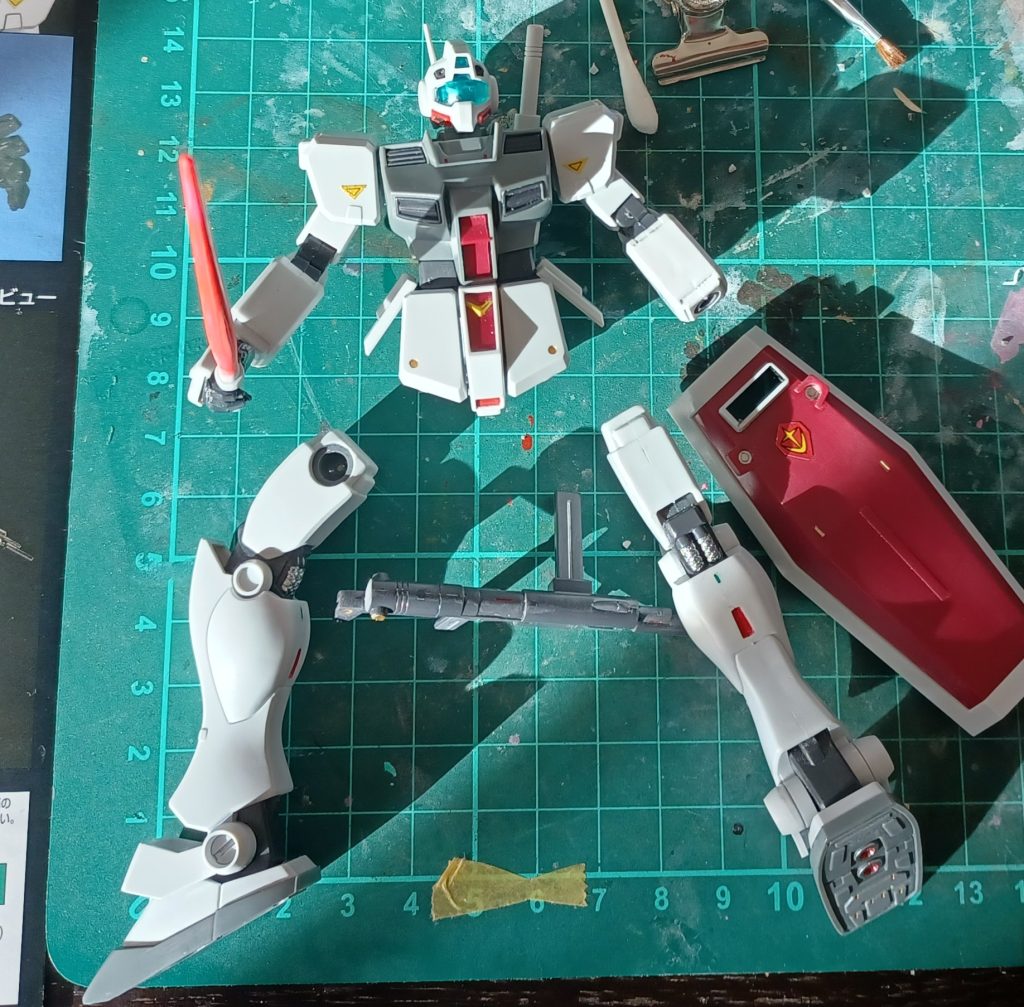 汚す前の一枚。キレーな白い機体♪