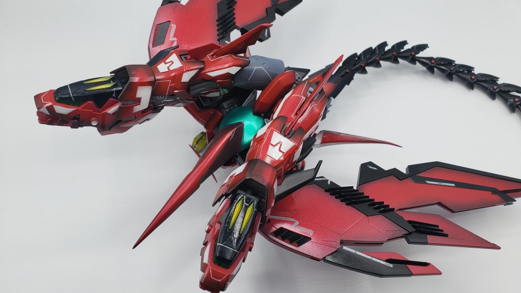 MA形態とかいうやつです。いまだにMAが何の略なのかがわかりませんが、まぁ、ドラゴン形態と呼んでます。