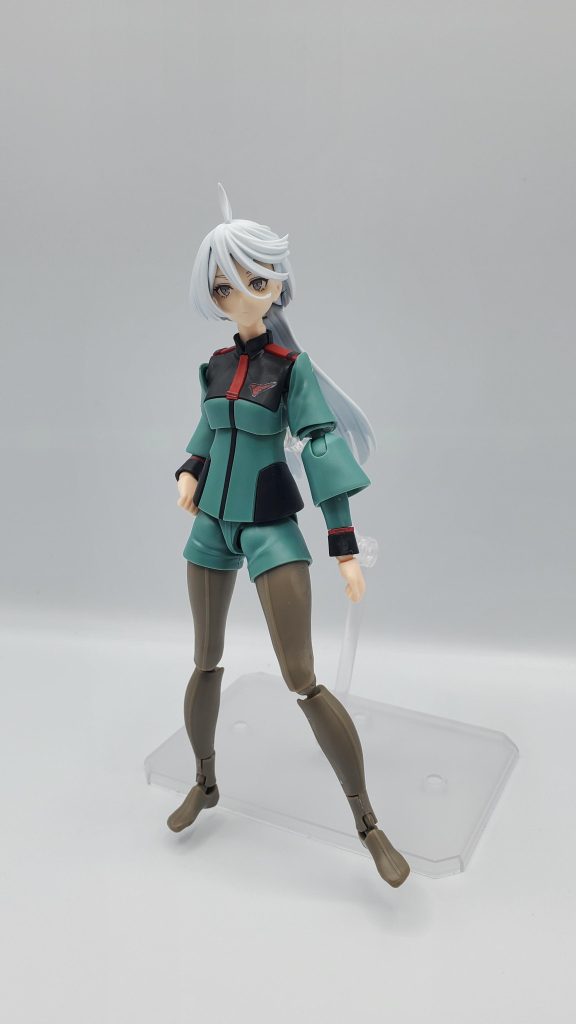 羽とバズーカを外すことで、通常のエミリアに戻ることも可能となってます。簡単な改造ではありますが、これはこれでいい仕上がりになったのではと思っております。