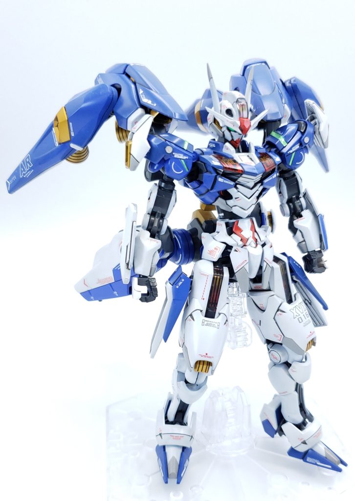 サイドアーマーはジャンクパーツから流用。