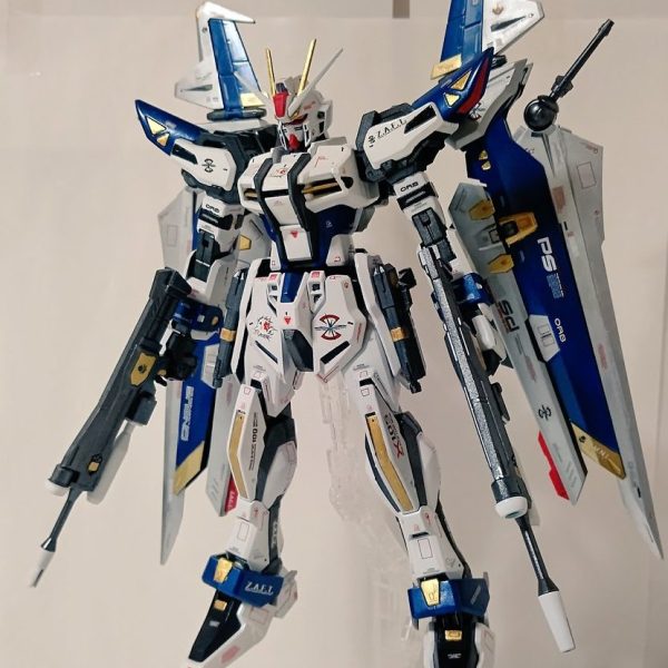 MG ストライクノワール｜アグニカ・カイエルの魂さんのガンプラ