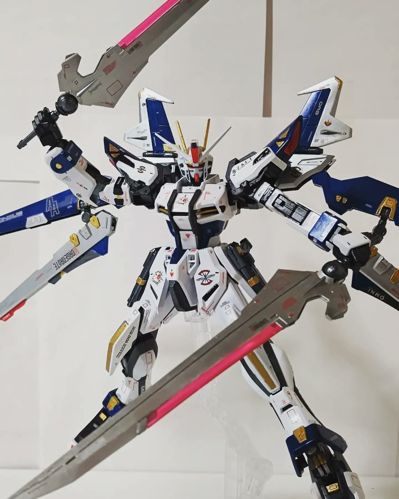 ストライクノワール(キラ専用機)–4枚目/制作者：@ロビン