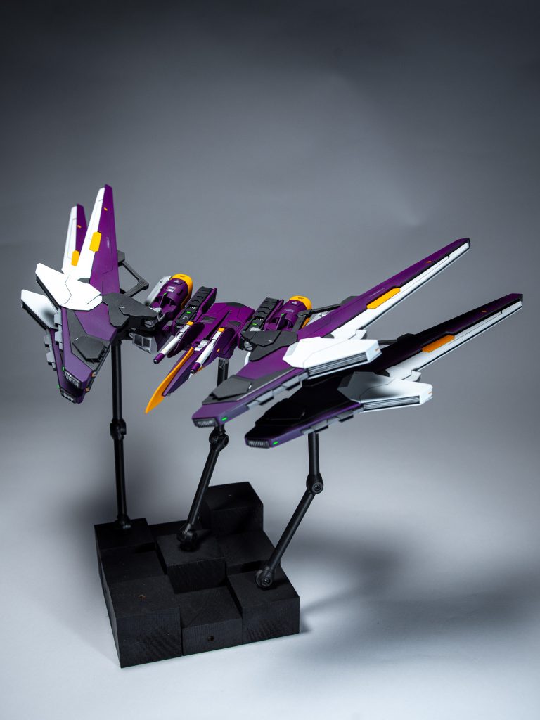 4枚羽っていいよね。モチーフはゲーム「ZONE OF THE ENDERS」のアヌビス。