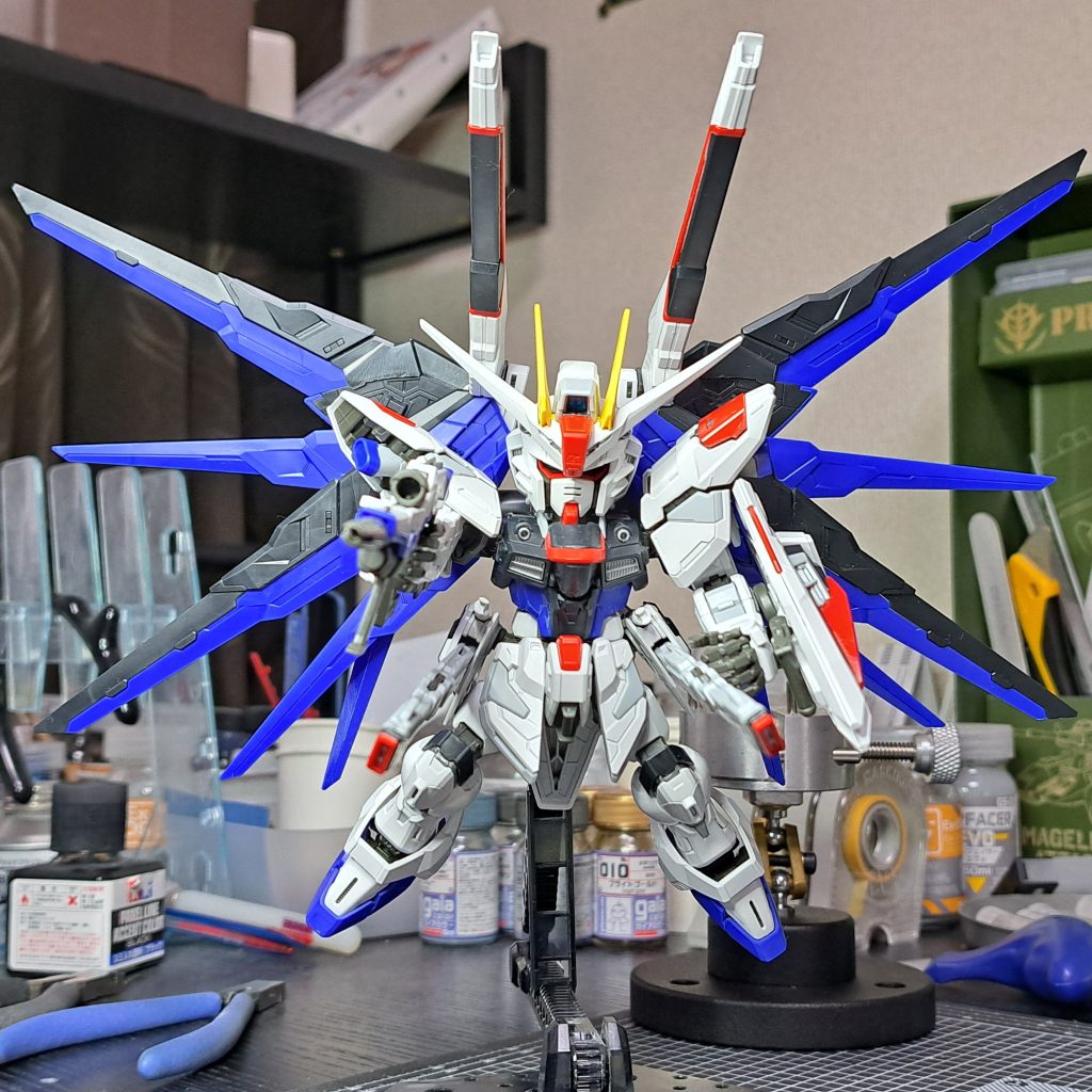 素組みでもこの完成度はホンマにバンダイ様の技術力は凄いと思いますね(๑•̀ㅂ•́)و✧