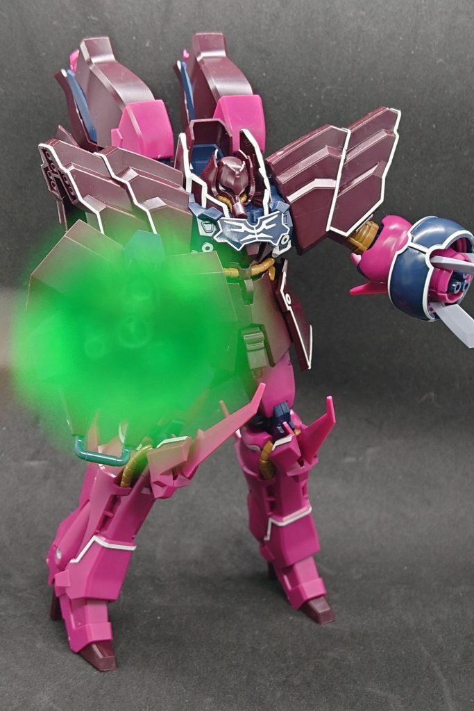 余っていたクリアパーツでシールドのIフィールドを再現しています!kisaさんの作品を参考にしています(^o^)