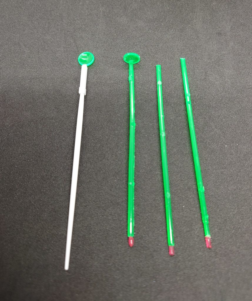 左にIフィールド、右にインコムビームのエフェクト再現!