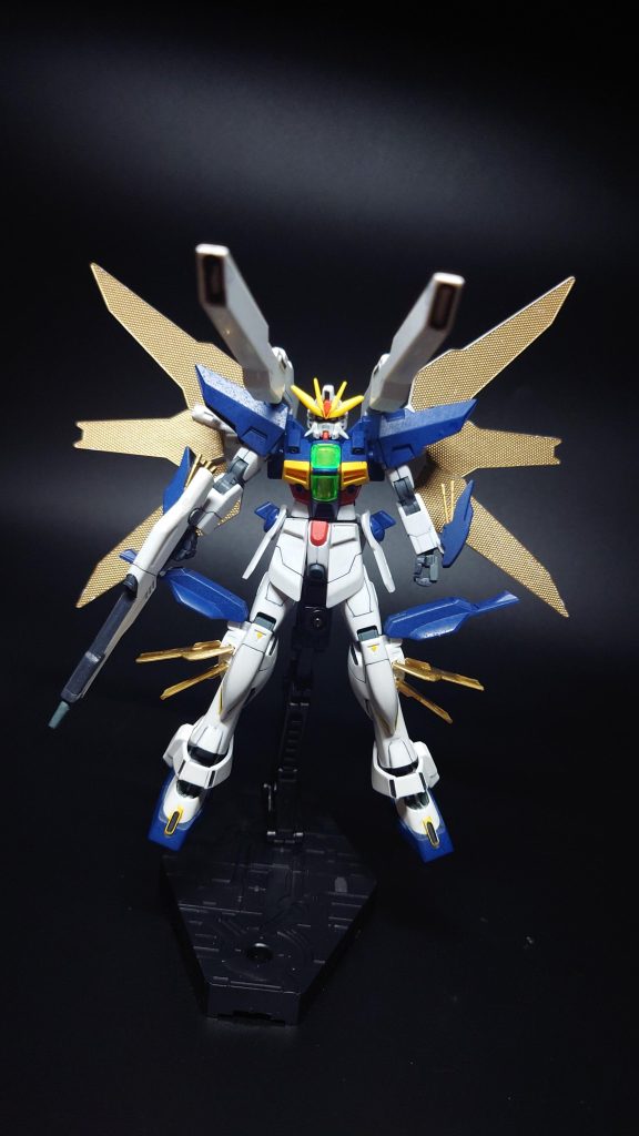 ガンダムXとディバイダーも組んで並べて飾りたいですね。