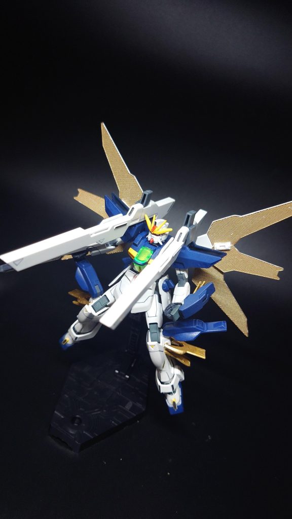 サテライトキャノン展開した時、めちゃくちゃカッコいいですね。情報量が多いので、眺めてるだけで楽しいです。