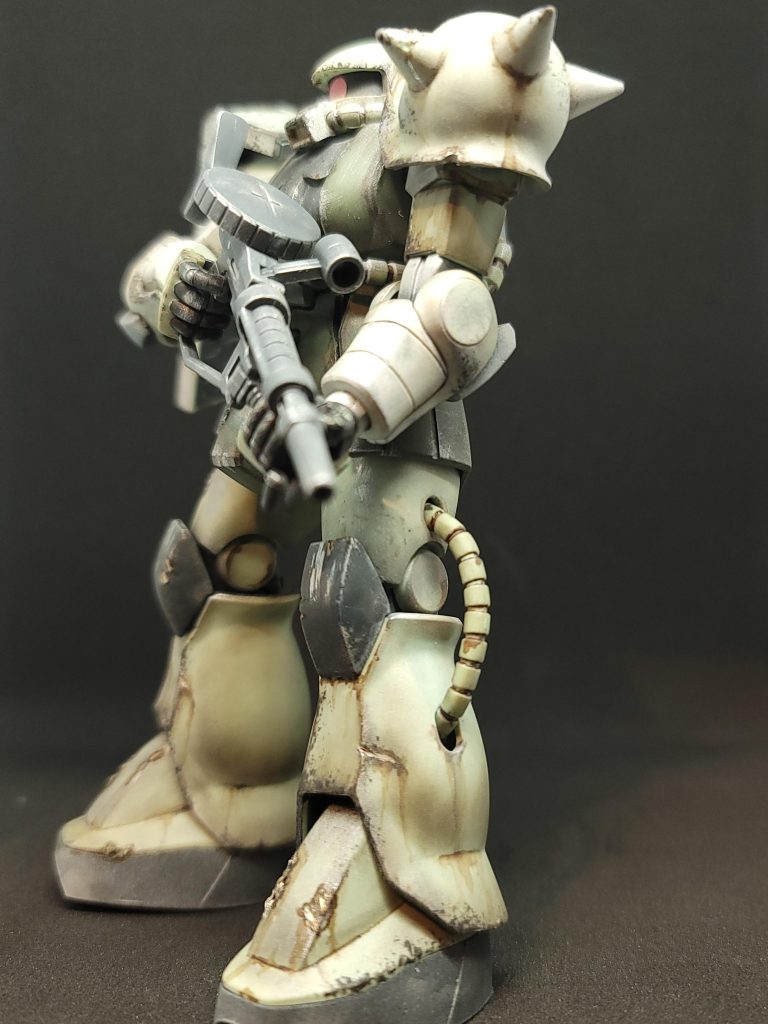 雨だれ表現は楽しくて、ついついやりすぎてしまいました。今回はほとんどリアルタッチマーカー、アクリル絵の具+エタノールでやりましたが次はミスターウェザリングカラーを使ってみたいです。