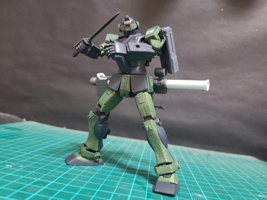 ヒートナイフ装備バックパックに収納されている。