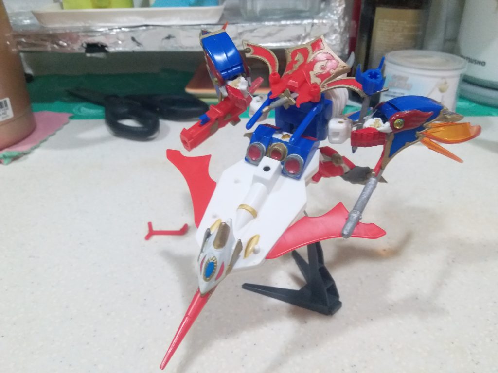 武器鳥–6枚目/制作者：LUNLUN（邪道可動）