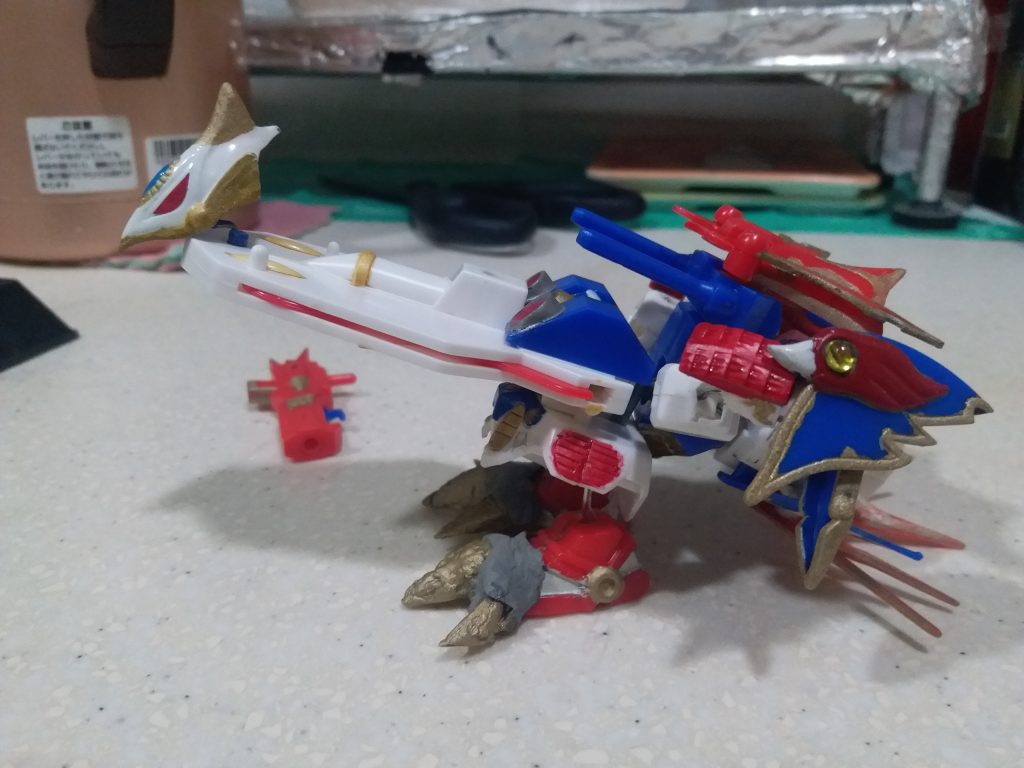 武器鳥–3枚目/制作者：LUNLUN（邪道可動）