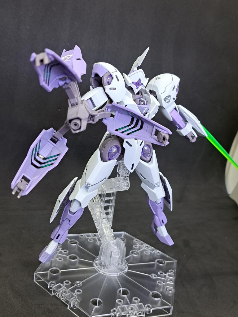 今回はクローもちゃんと展開させています。