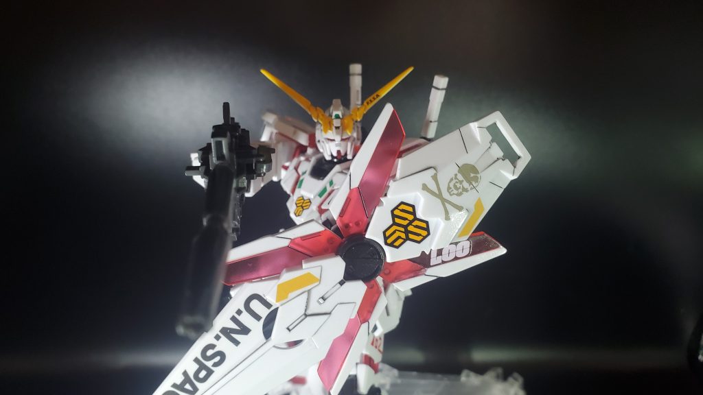 この盾ですが、SMSとかU.N.SPACYとか、フォッカースカルとか、007とかかなりややこしい仕上がりになってます。ただ、お気に入りです。