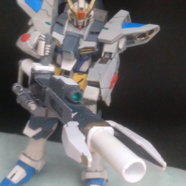 This is for my upcoming rx78 project. I will be using the origin rx78 and making striker pack like equipment for it. This is the mobility equipment. It uses the perfect strike freedom backpack, along with aile striker parts, and 30MM parts. Next is the cannon pack. It uses the 1/144 vayaete beam cannon, with 30mm parts, and pla plate, and other junk bits. （2枚目）