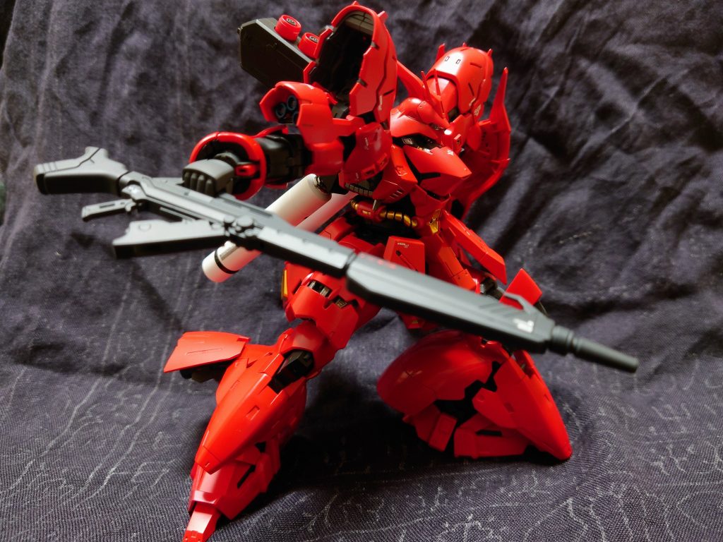 本編未収録の発進シーンっぽく、別売りロングライフル（ガンダムエース付録）