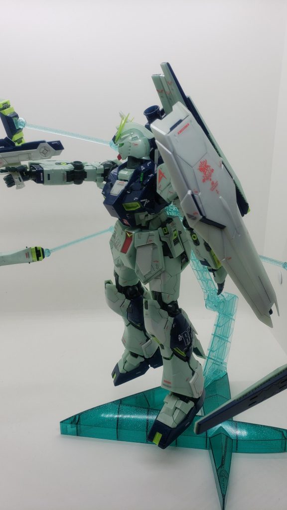 デカールはわりとイケてると… 