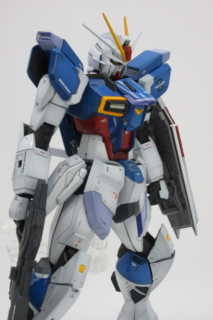 ハンドは3Dプリンター屋さんやブキヤのワイルドハンドを使用これだけで引き締まってみえるかな