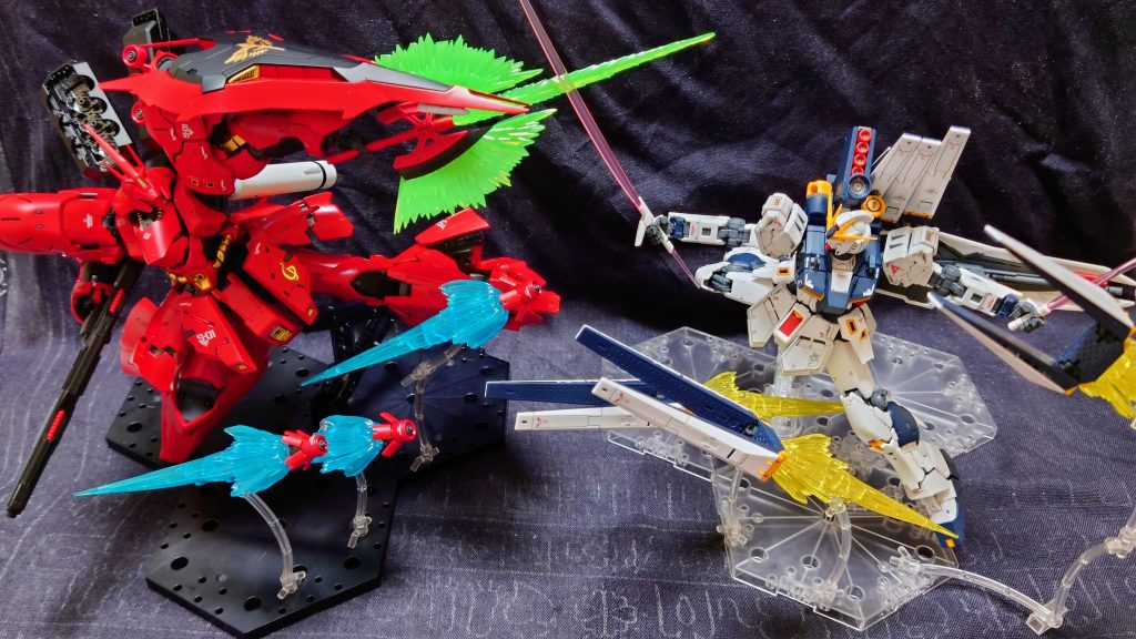 ガンダムベースの展示を真似てツーショット